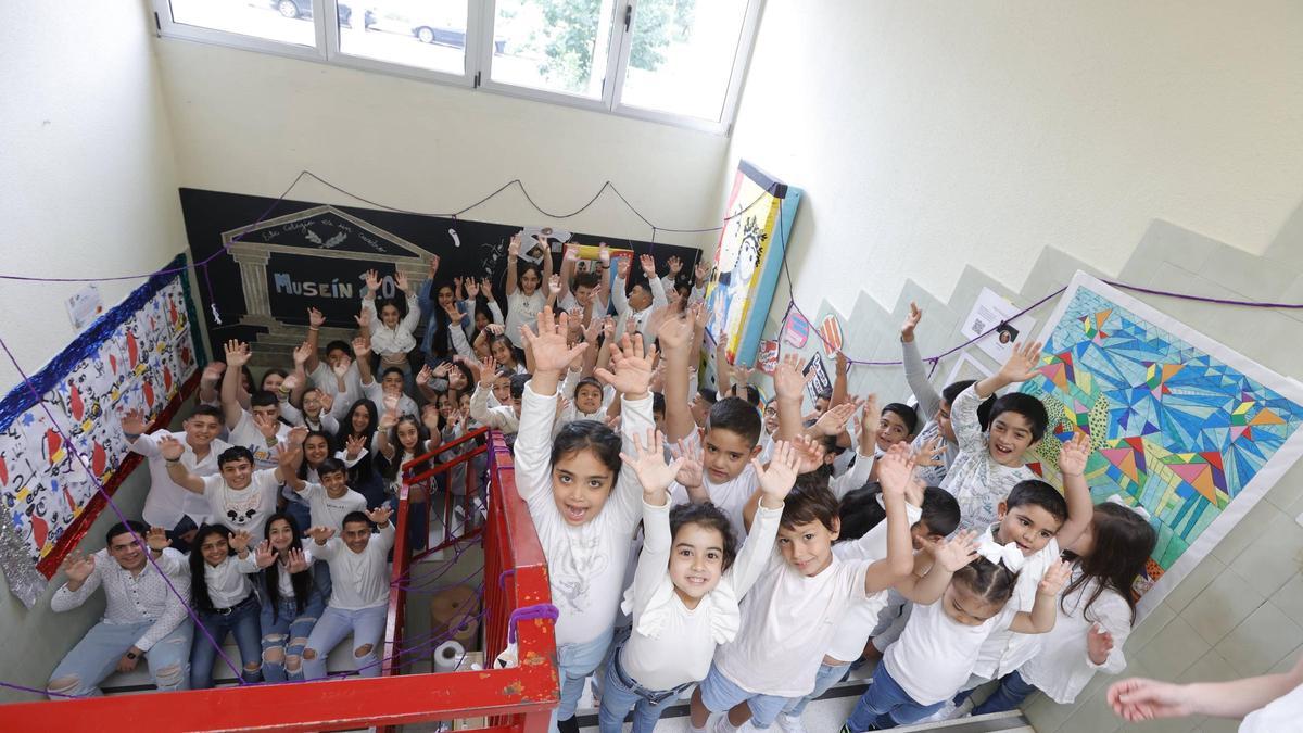 Niños en el concejo de Ribera de Arriba.