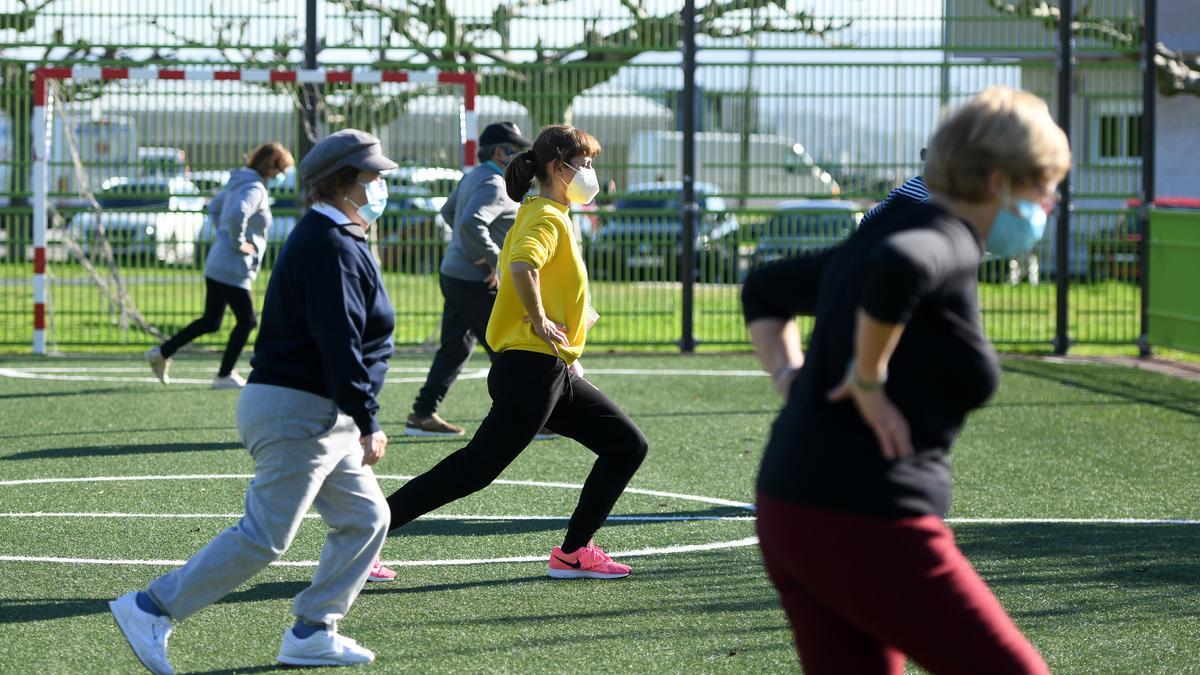 Clases de gimnasia al aire libre en Sanxenxo