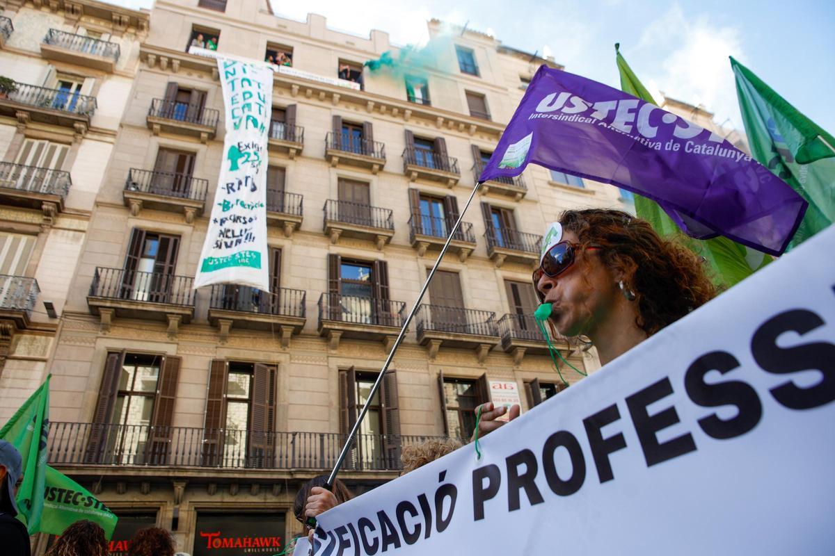 251115EUROPA PRESS_Kike Rinc󮟲27072980