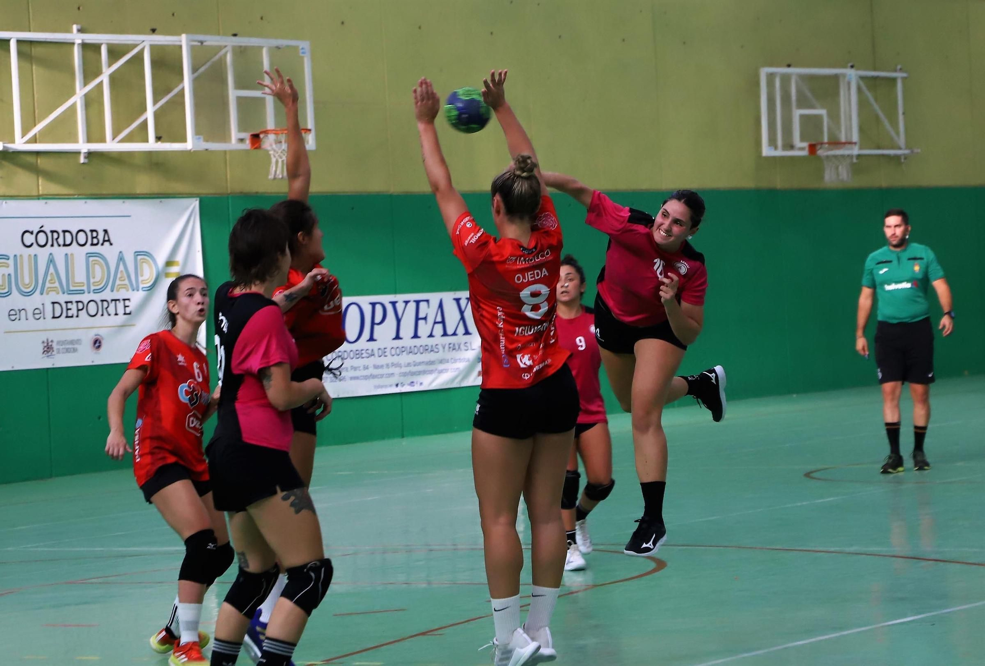 El Adesal - Deza Córdoba de balonmano femenino, en imágenes