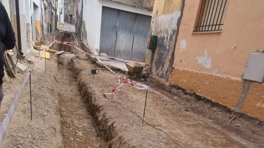 Los trabajos en la calle San Miguel ya están en marcha. | SERVICIO ESPECIAL