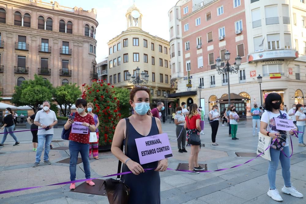 Concentración en Las Tendillas contra la sentencia de "La Manada"