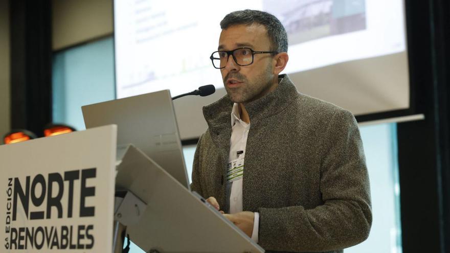 Pablo Fernández Martínez, de Hunosa, ayer, en Norte Renovables. | MIKI LÓPEZ