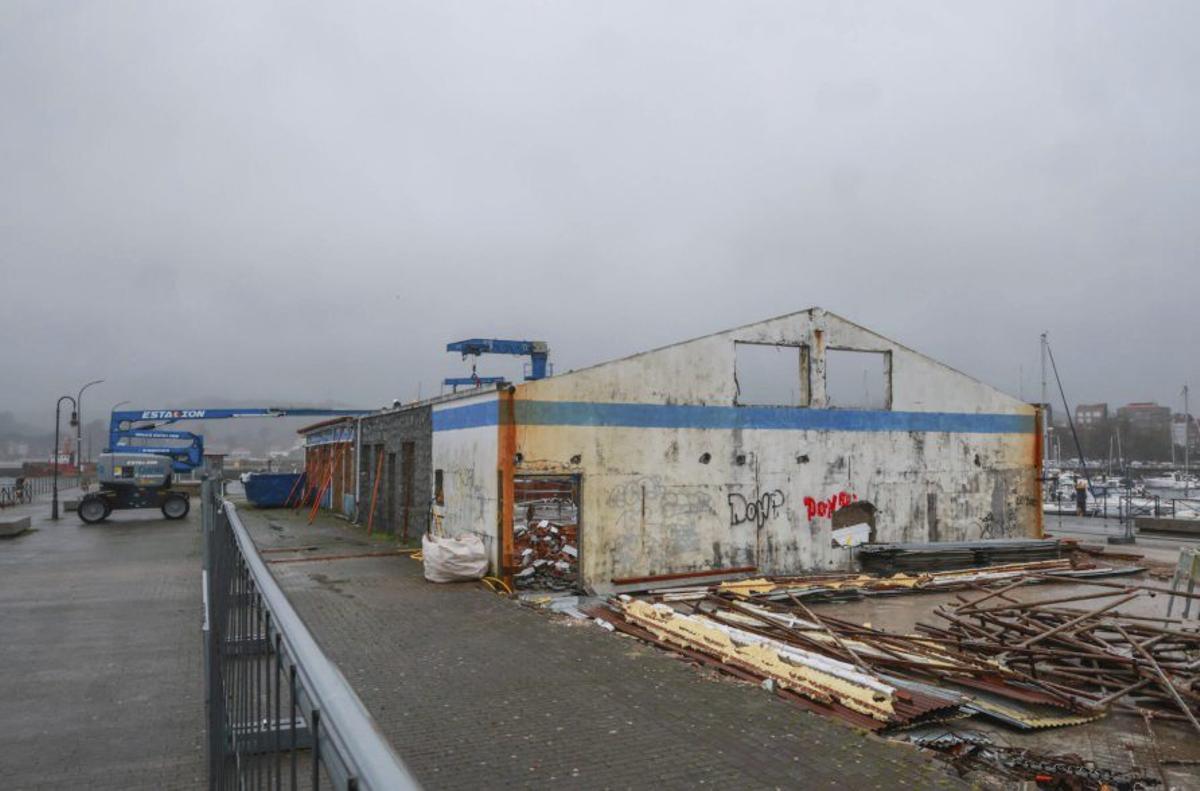 Estado de las edificaciones que quedan en pie. | IÑAKI ABELLA