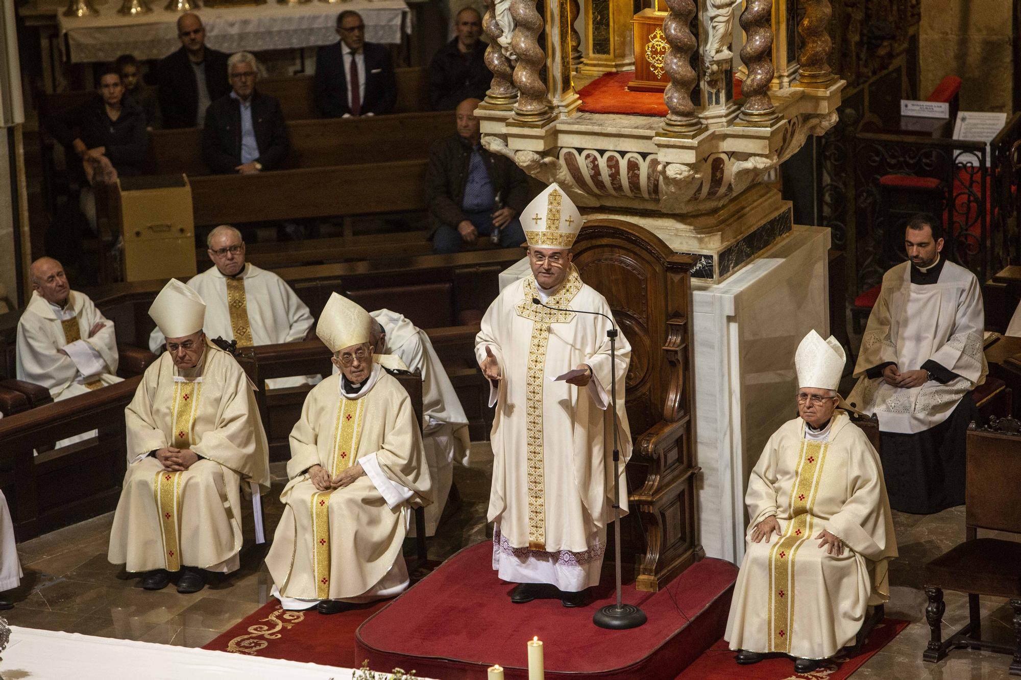 Alicante ha celebrado la festividad de su patrón, San Nicolás, con una misa en la Concatedral de San Nicolás y una procesión