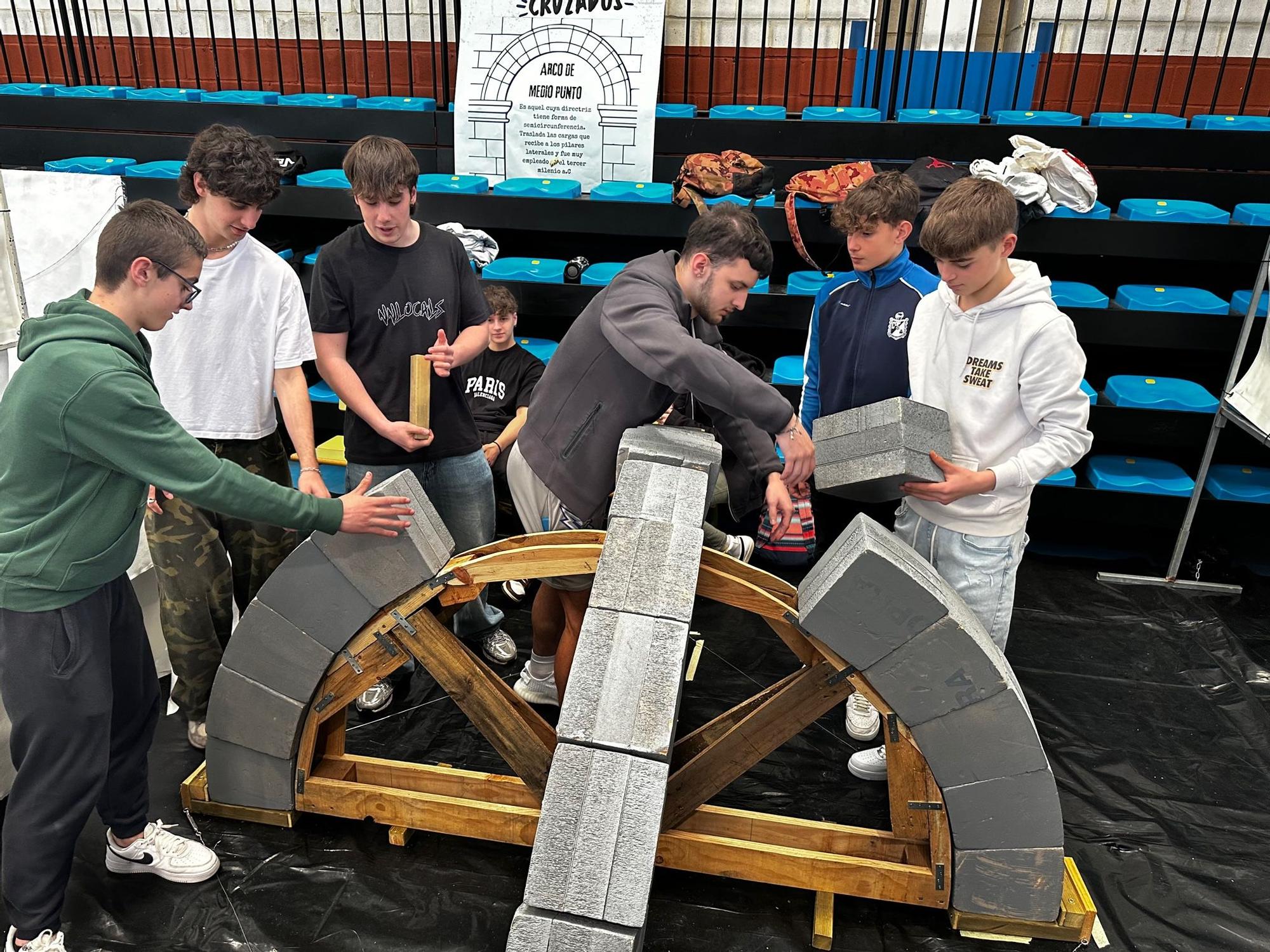 En imágenes: Navia, meca de la ciencia gracias a estudiantes y profesores de Asturias y Galicia