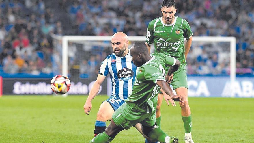 Horario y dónde ver por TV el Cornellà - Deportivo de la trigésima jornada de Primera Federación