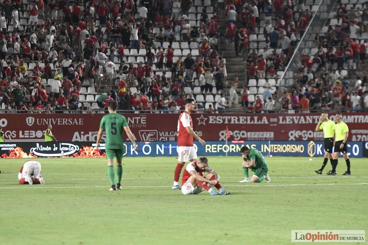 Así fue el encuentro del play off del Real Murcia y el Nástic en la lucha por el ascenso