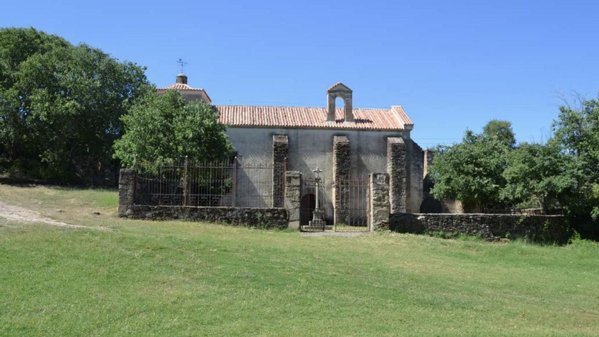 Convento de San Francisco en Belvís de Monroy.
