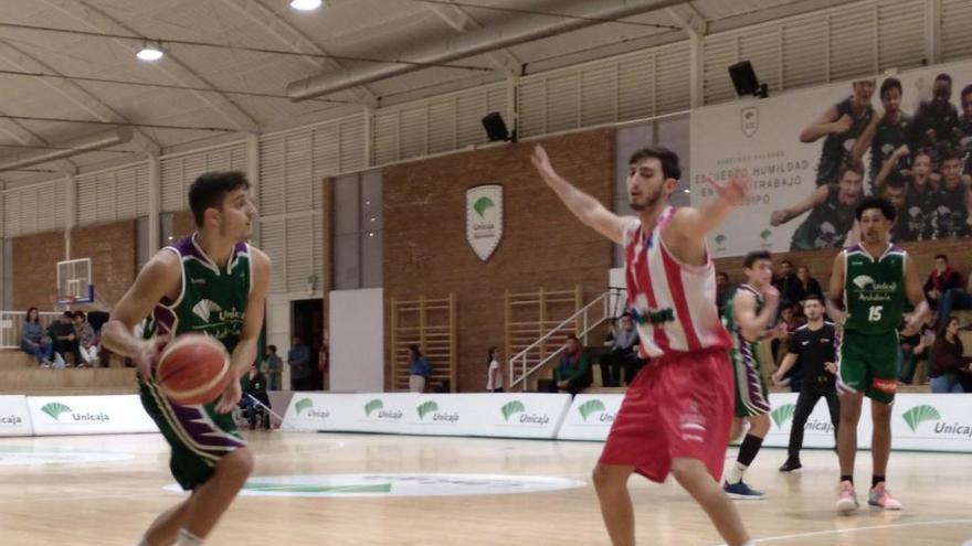 El Unicaja ganó al Ecoculture CB Almería en Los Guindos