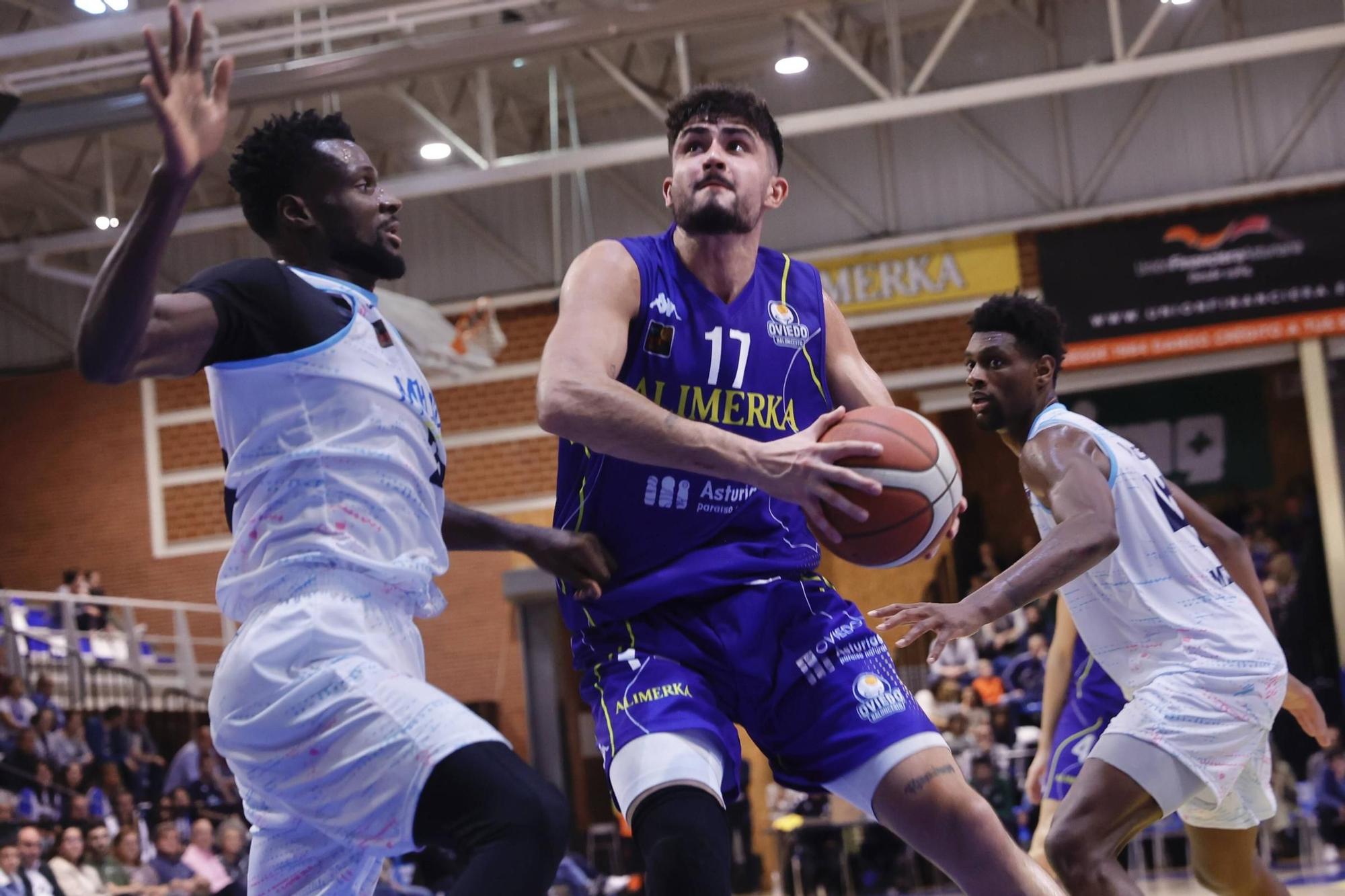 Alimerka Oviedo Baloncesto cae ante el Melilla (71-79)