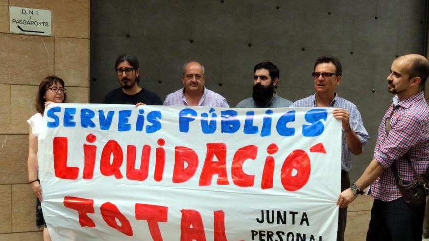 Imatge d&#039;arxiu d&#039;una protesta de funcionaris reclamant més personal a l&#039;oficina de DNI a Girona