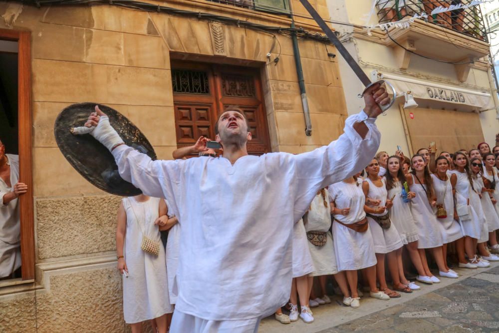 Pollença se vuelca con el simulacro de los moros y cristianos