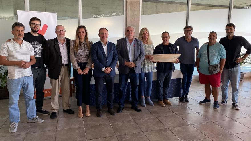 Recuperan la carpintería de ribera con la construcción de un barco