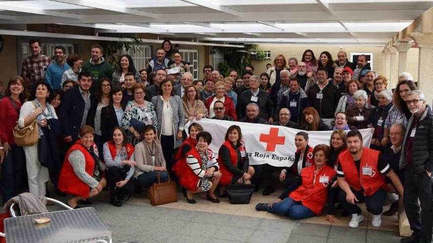 Cruz Roja celebra su encuentro anual de voluntariado coruñés en Riveira