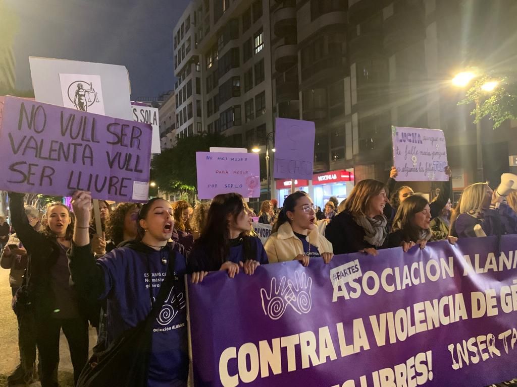 València clama contra la violencia machista