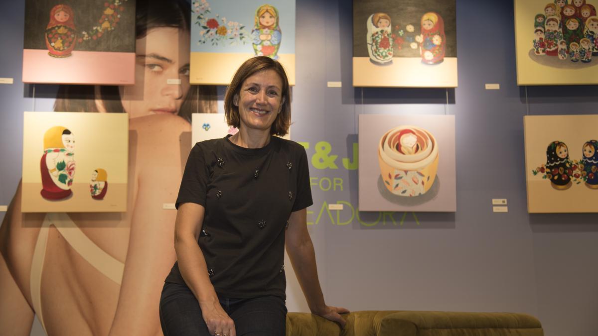 Maria Josep Rosanas Grau, avui a l&#039;espai expositiu de La Creadora amb la mostra &quot;Mares&quot;