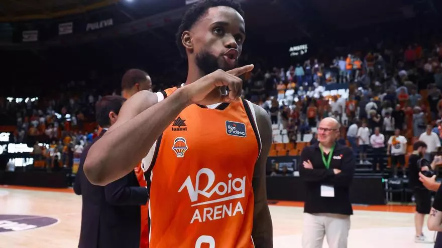 Los ‘taronja’ se meterán en la final si vencen hoy al Tenerife