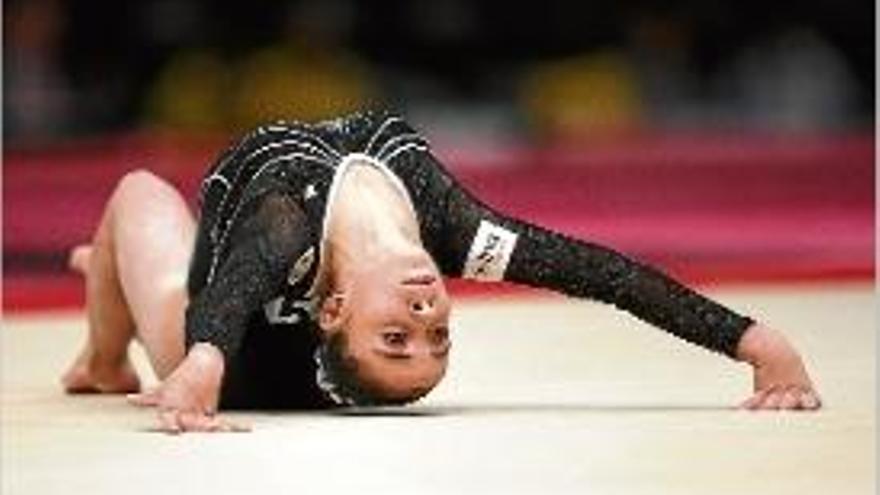 Bon paper de la gimnasta Nora Fernández al Mundial