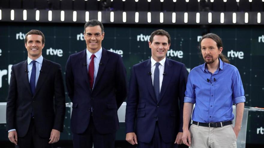 El debate de los cuatro principales líderes políticos se olvida de los problemas de la Comunidad