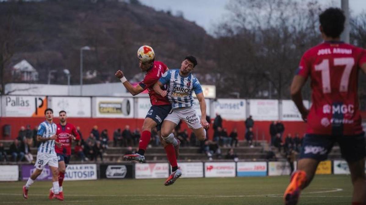 Una pilota dividida entre l'Olot i el Reus