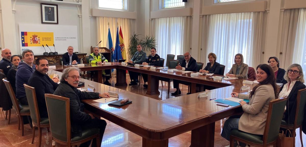 Reunión celebrada en la Subdelegación del Gobierno en Pontevedra.