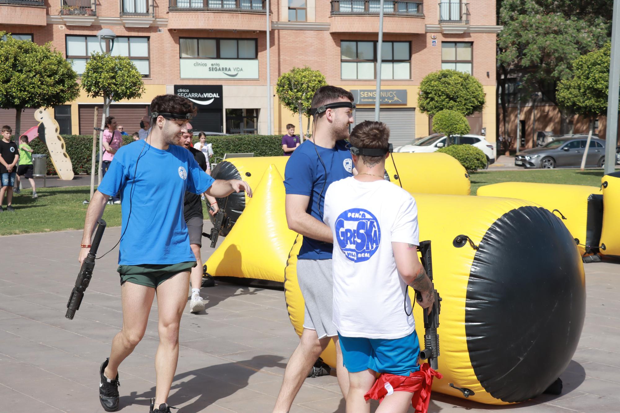 Las mejores fotos del 'laser combat' de las fiestas de Vila-real