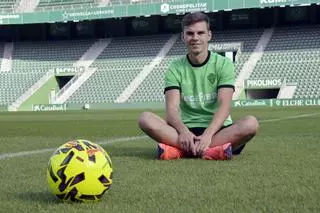 Febas, el Elche y un camino hacia el doble KO