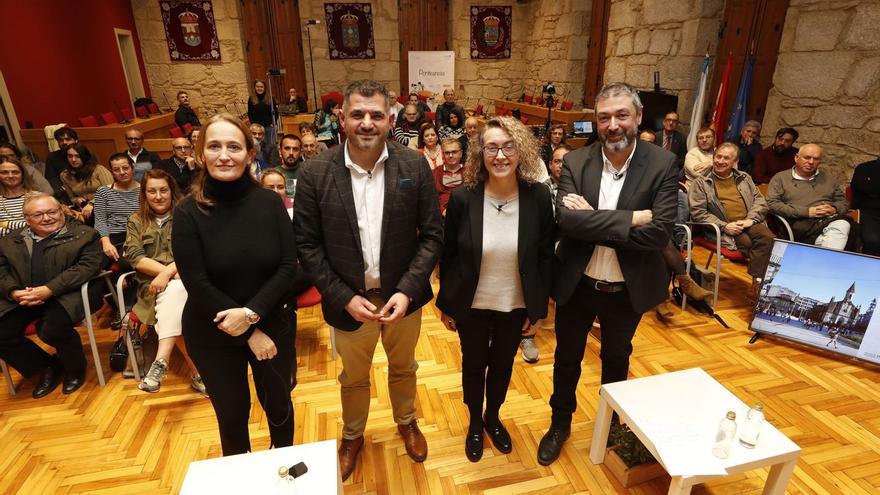 Teresa Táboas, Uxio Benítez, Cristina Fernández e Luciano Alfaya, onte, en Ponteareas.  | // RICARDO GROBAS