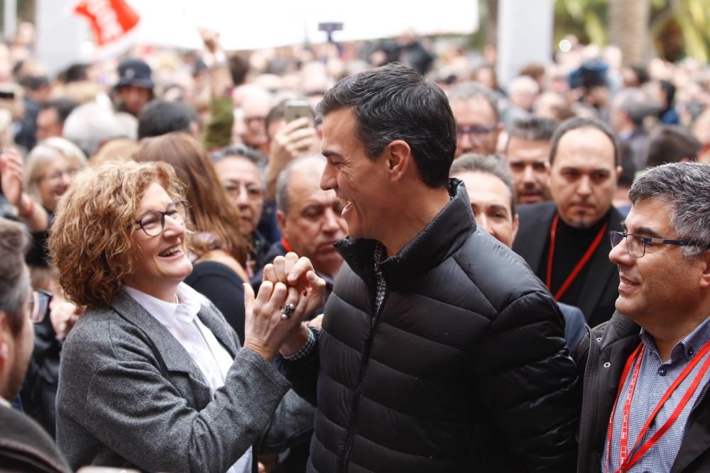 Pedro Sánchez reaparece en un acto en Xirivella