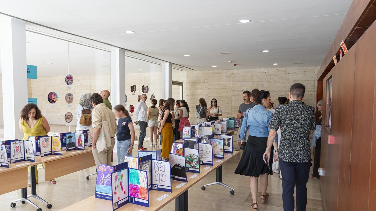 El MUA celebra numeros talleres para acercar el arte a los escolares