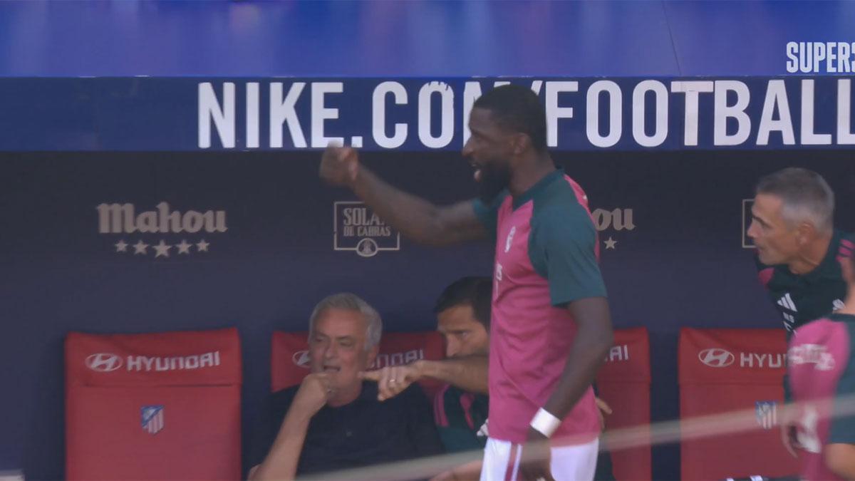 Gabi se llevó las manos a los genitales y Rüdiger ‘enloqueció’