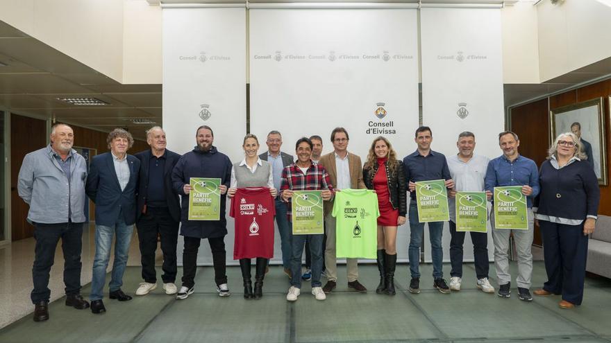 Presentación del partido de futbol benéfico el pasado 6 de marzo en el Consell.