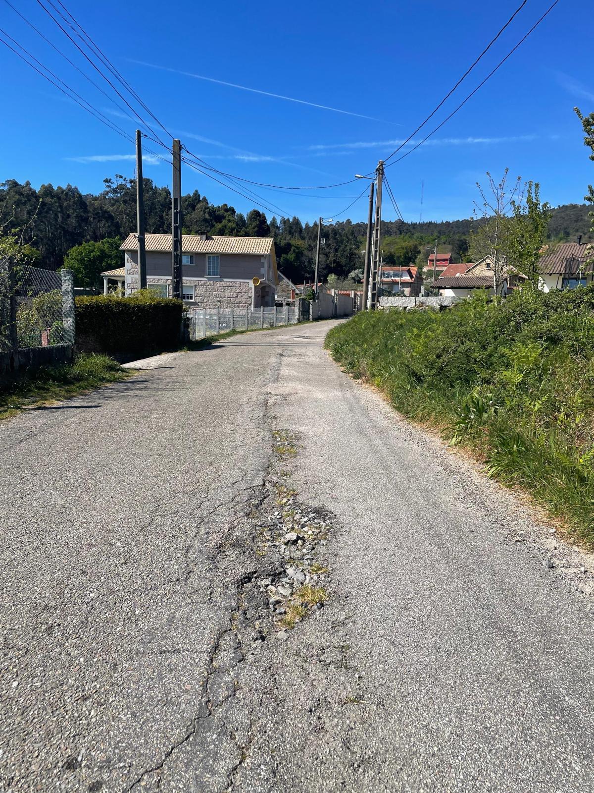Otro de los caminos que necesita una reparación "urgente".