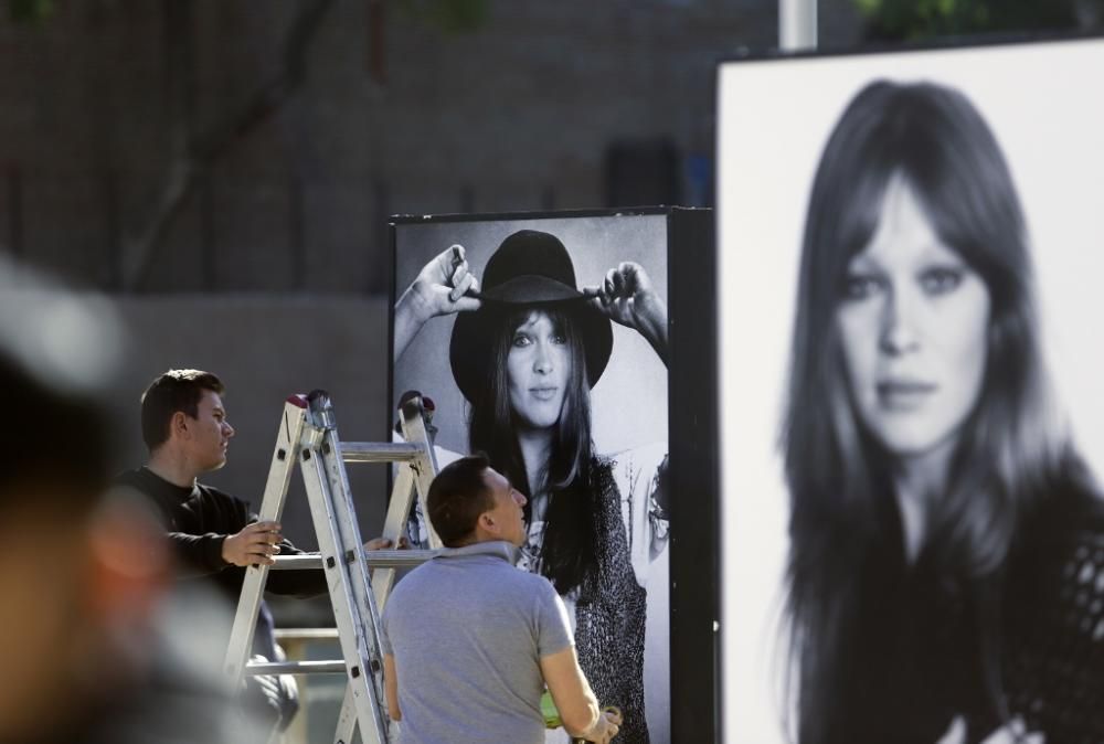 Exposición sobre Pepa Flores en la calle Alcazabilla.