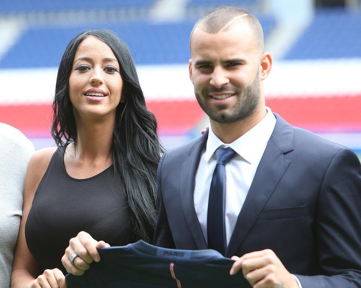 Jesé Rodríguez y Aurah Ruiz en París en 2016 Jesé Rodríguez y Aurah Ruiz en París en 2016
