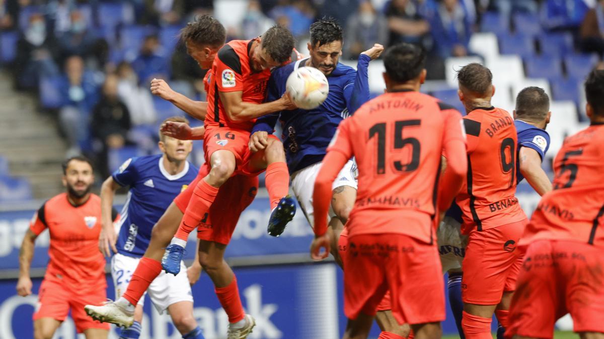 El partido del Oviedo, en imágenes