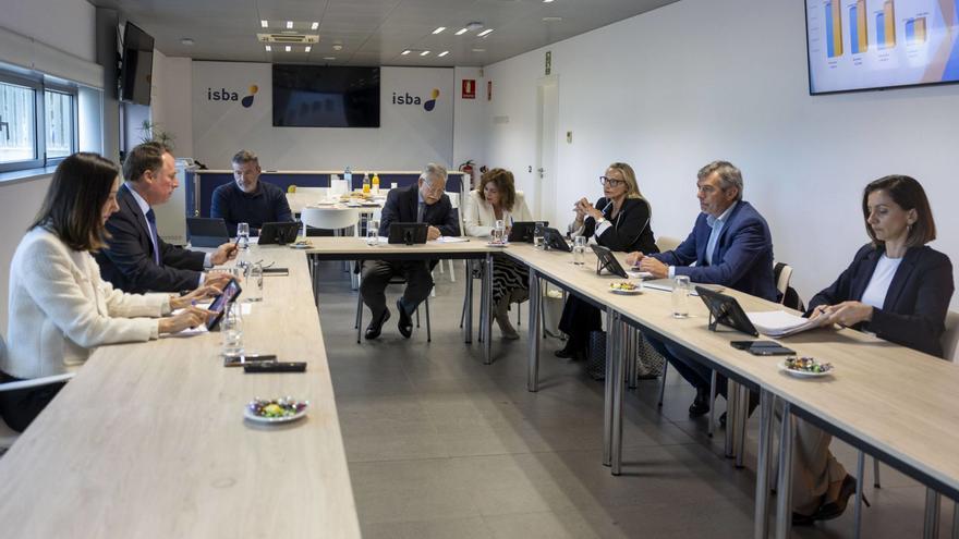 La Comisión Ejecutiva de ISBA se reúne los viernes a primera hora