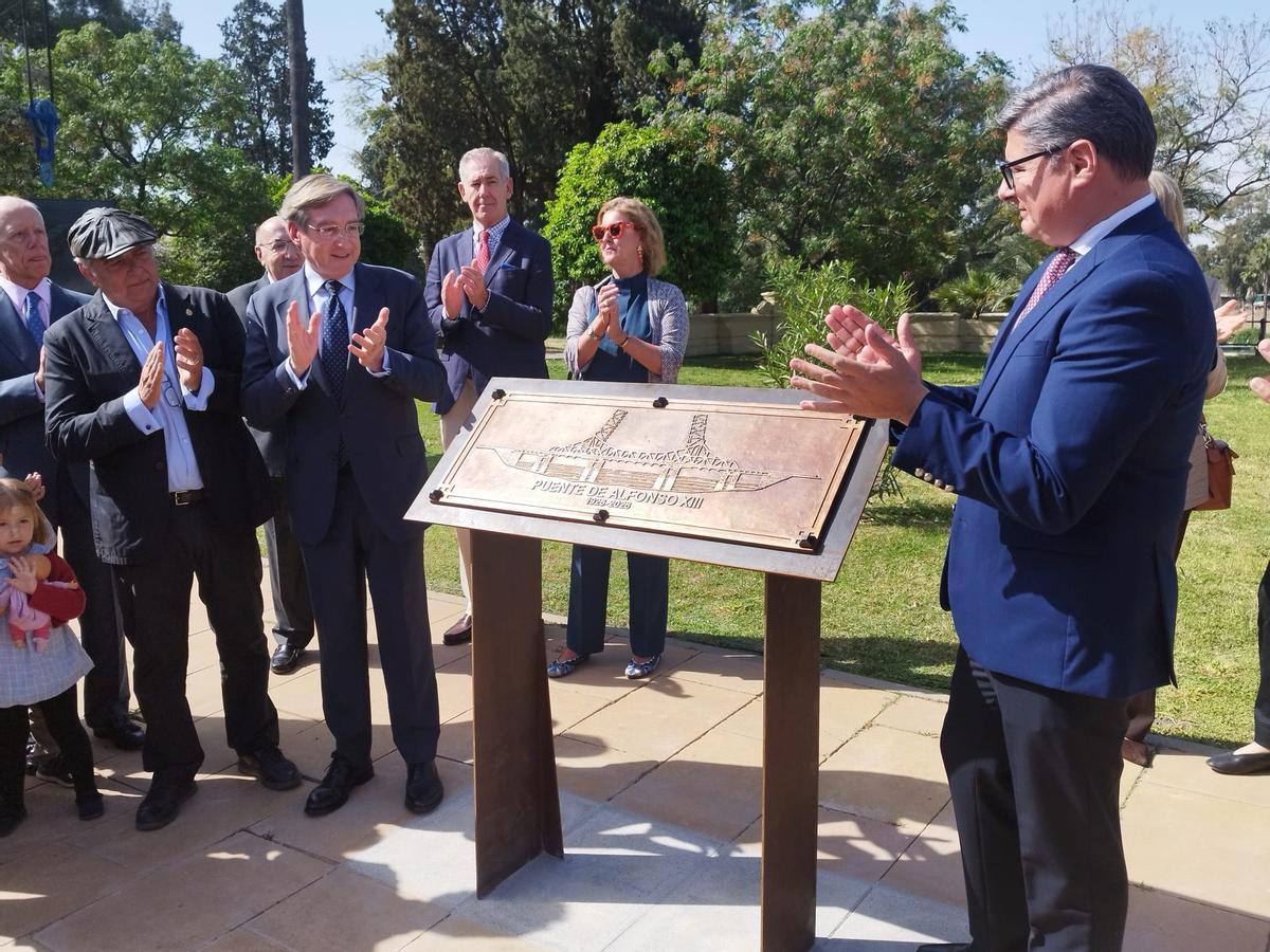 Inauguración plaza Alfonso XIII