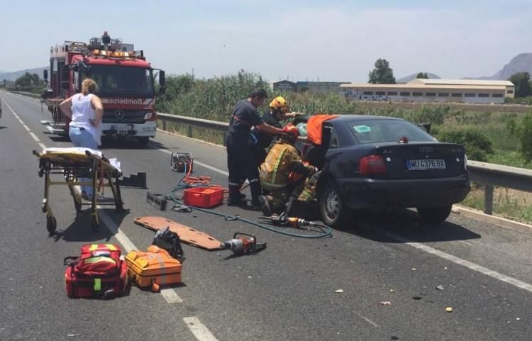 Ocho heridos en un accidente de tráfico en Callosa