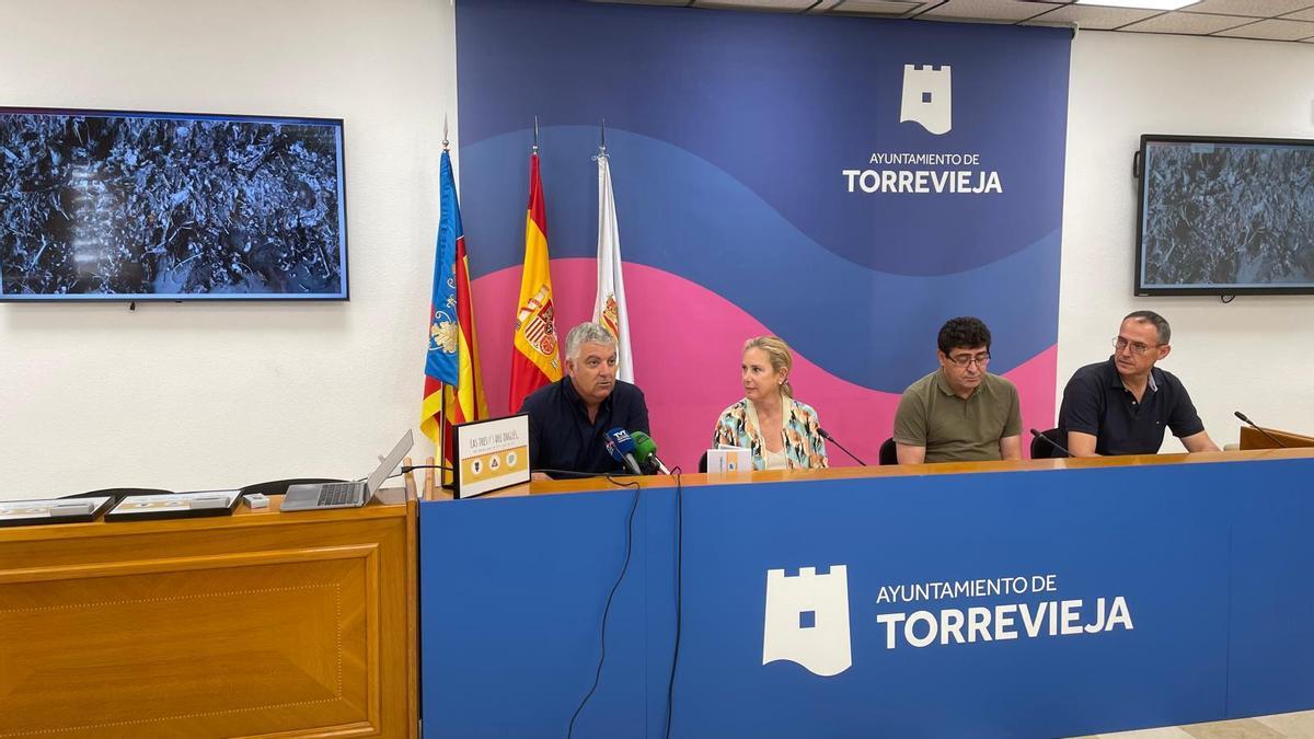 Presentación de la campaña en el salón de plenos del Ayuntamiento de Torrevieja