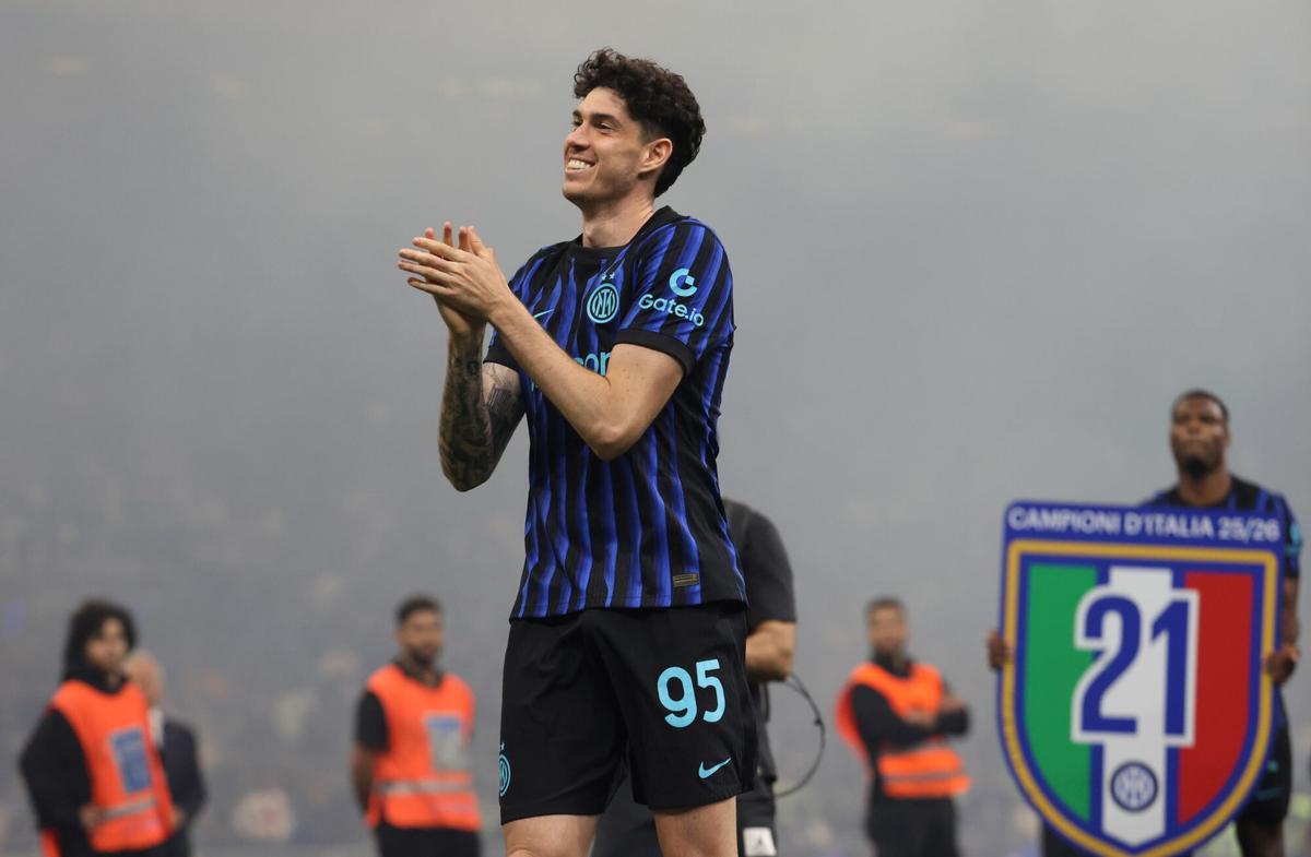 porta chiusa per bastoni penso che rester224 con noi da Justcalcio.com porta chiusa per bastoni penso che rester224 con noi