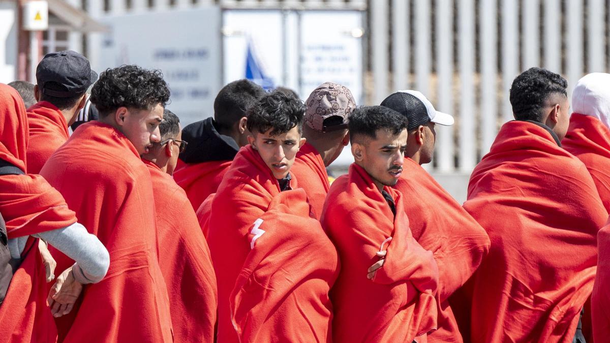 Migrantes llegados en patera a Lanzarote.