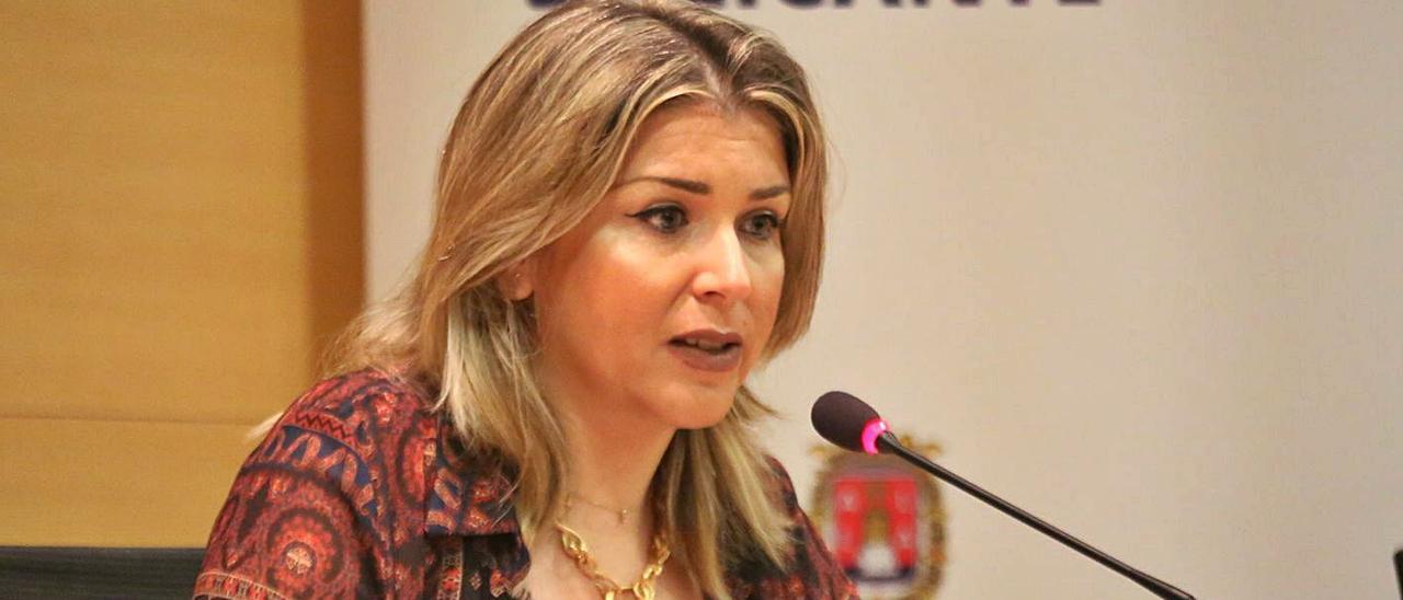 La vicealcaldesa y responsable de Turismo, Mari Carmen Sánchez, en una imagen de 2020.  | PILAR CORTÉS