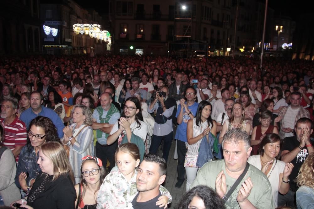 Peregrina 2019 | Mitic encandila al público de Pontevedra