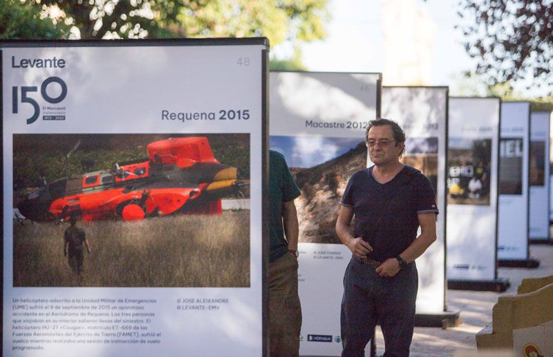 Inauguración de la exposición del 150 aniversario de Levante-EMV en Requena