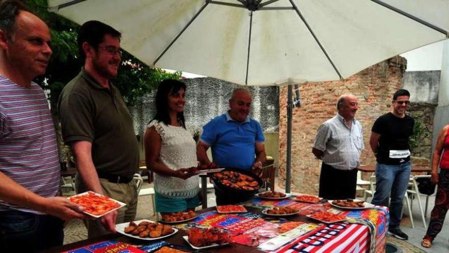 Presentación de la Festa Gastronómica de A Illa, que empieza el viernes. // Iñaki Abella