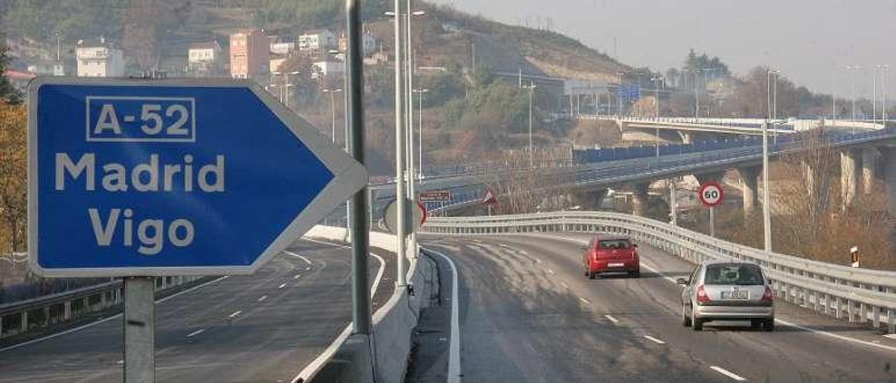 Acceso centro de Ourense a la A-52. // Iñaki osorio