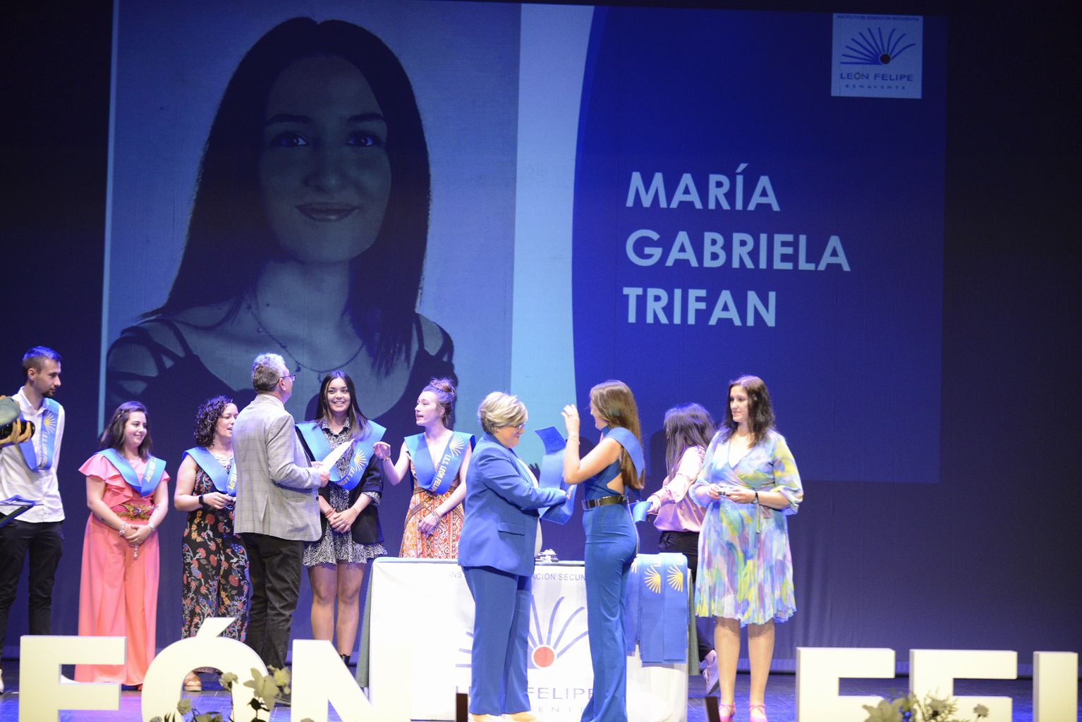 Graduación de bachilleres y alumnos de FP y Ciclos Formativos del IES León Felipe