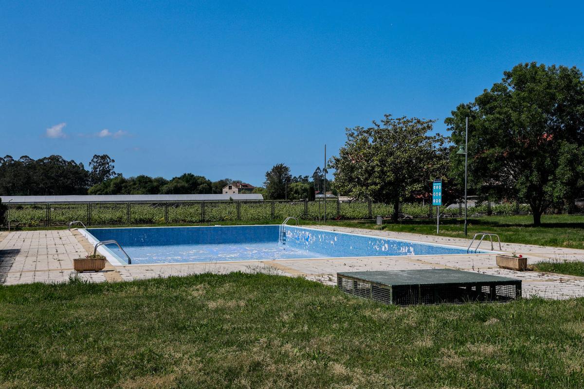 Piscina municipal de Ribadumia, en Cabanelas.